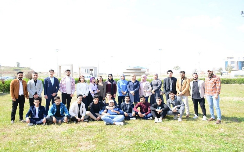 كلية القانون والعلوم ...