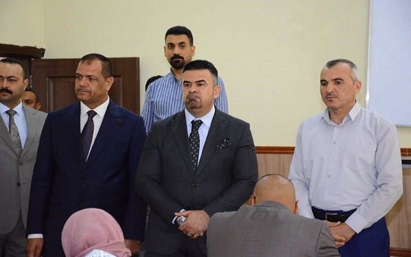 كلية القانون والعلوم ...