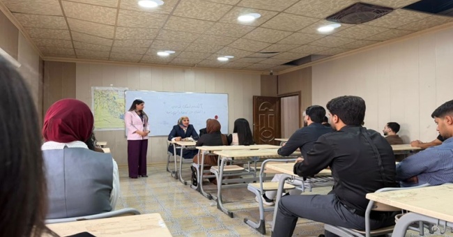 كلية القانون والعلوم السياسية تنظم محاضرة توعوية بمناسبة اليوم العالمي للفتاة
