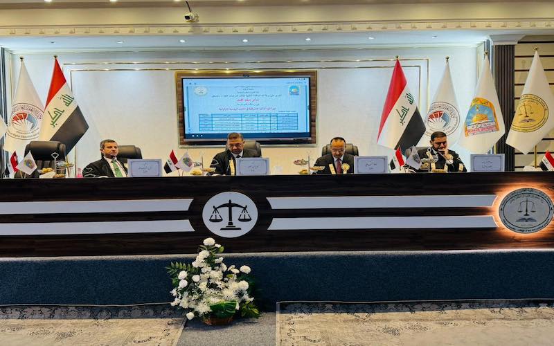 رسالة ماجستير في كلية القانون والعلوم السياسية تناقش دور القوة الذكية الامريكية في الحرب الروسية_الاوكرانية