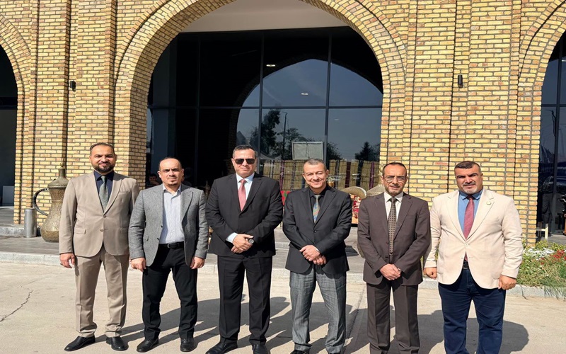 وفد من كلية القانون والعلوم السياسية يزور معرض أربيل الدولي لرفد مكتبة الكلية بأحدث المصادر العلمية