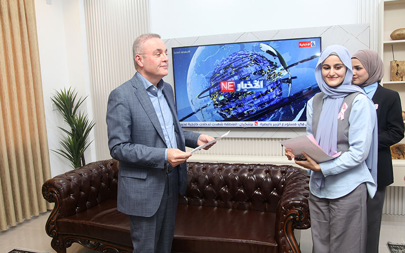 كلية الطب تطلق حملات توعوية بمناسبة أكتوبر الوردي 