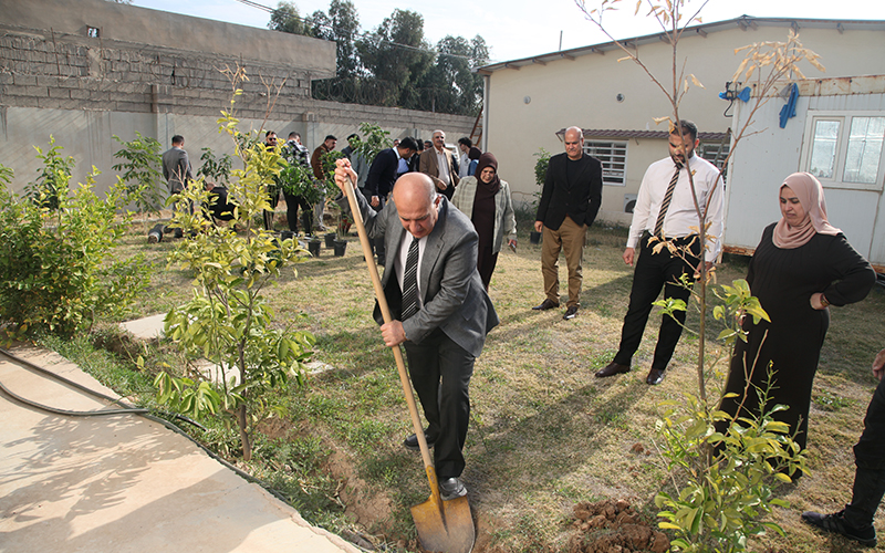 حملة تشجير في ...