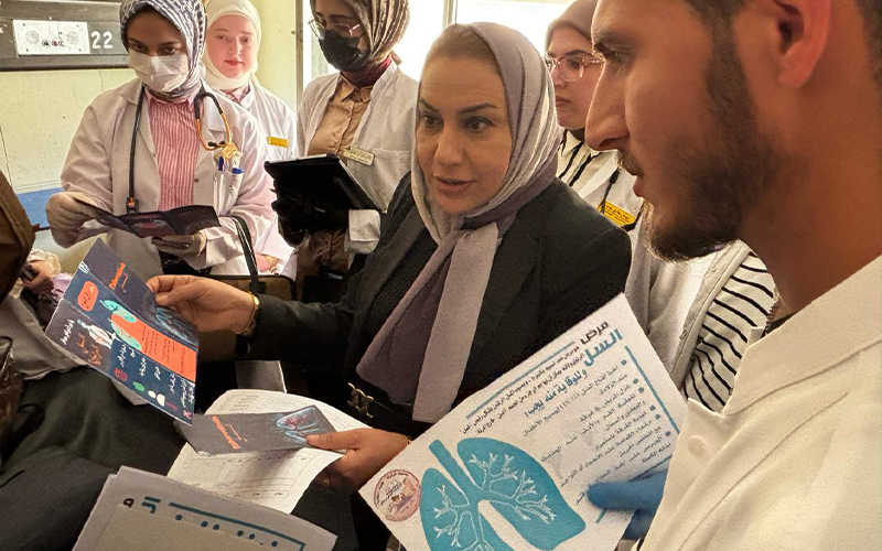 كلية الطب تقيم حملة توعوية عن مرض التدرن