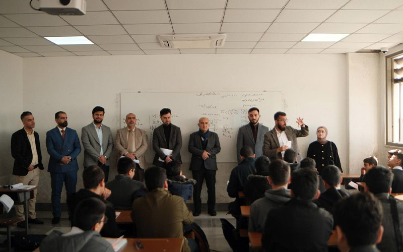 كلية الطب تنظم ...