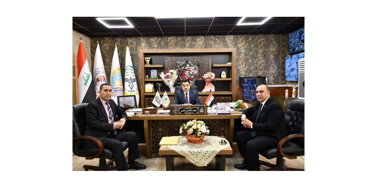 عميد كلية الإعلام يستقبل ...