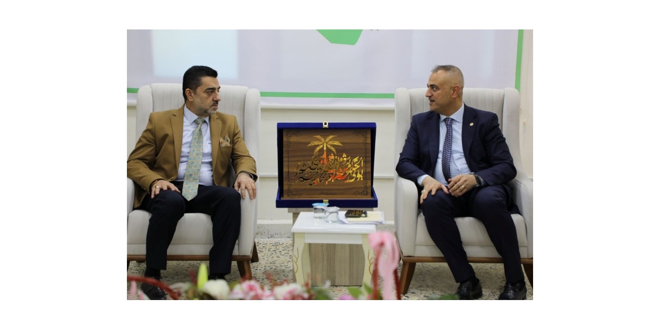 كلية الإعلام تزور نقابة ...