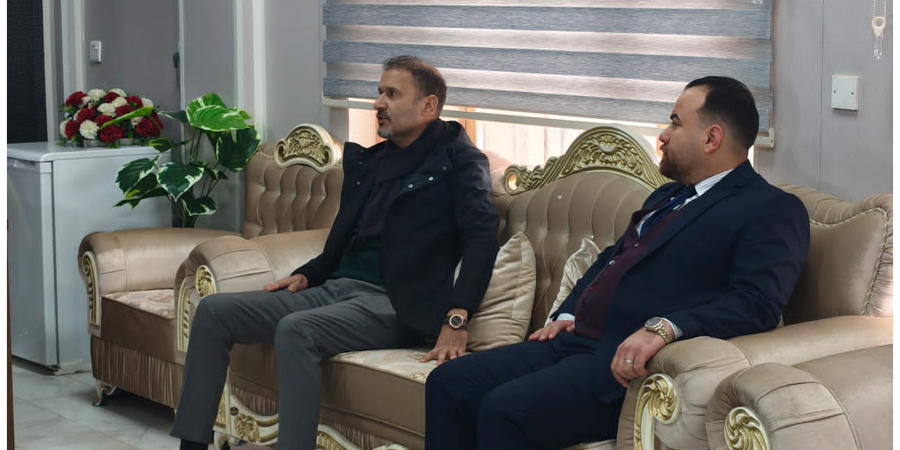 كلية الإعلام تتبرع بمجموعة ...