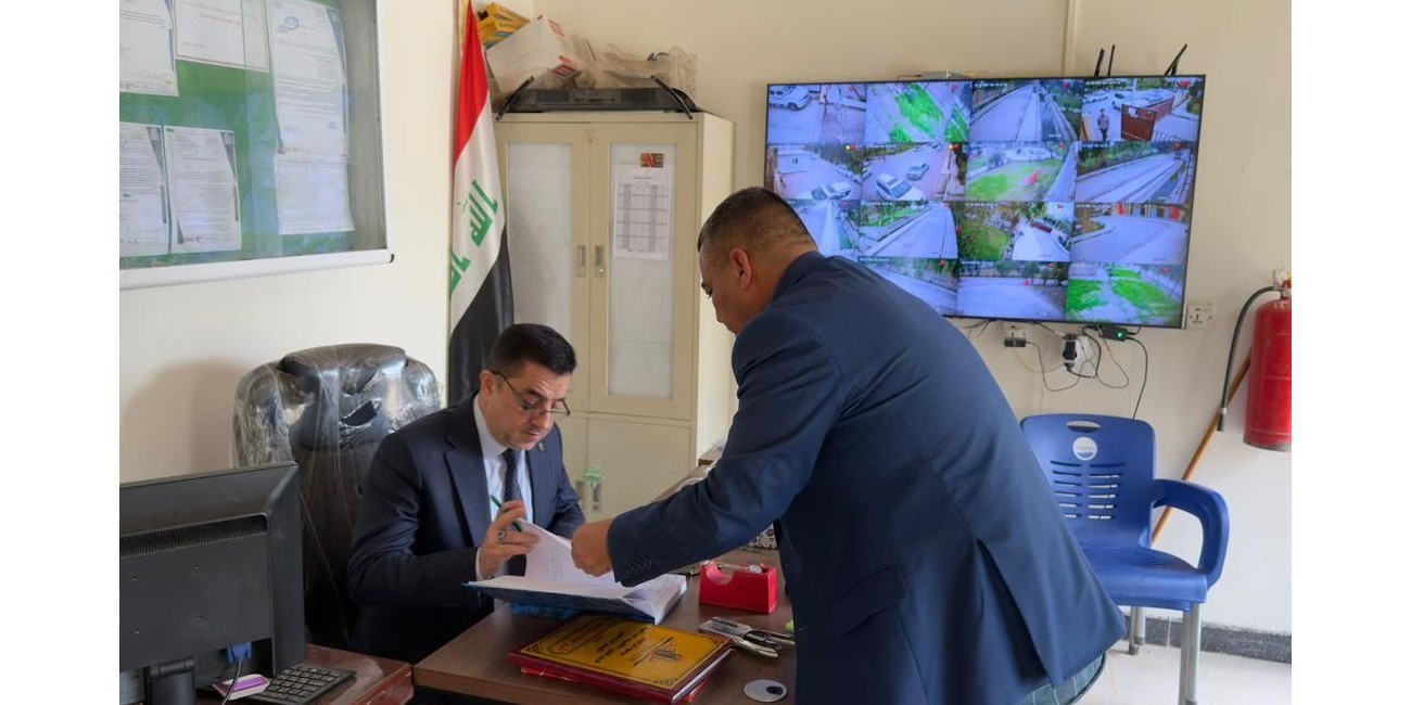 عميد كلية الإعلام يزور ...