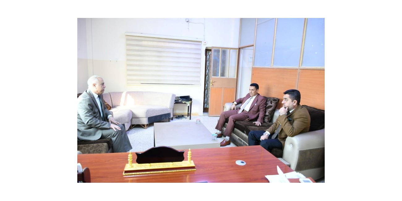 كلية الإعلام تباشر ...