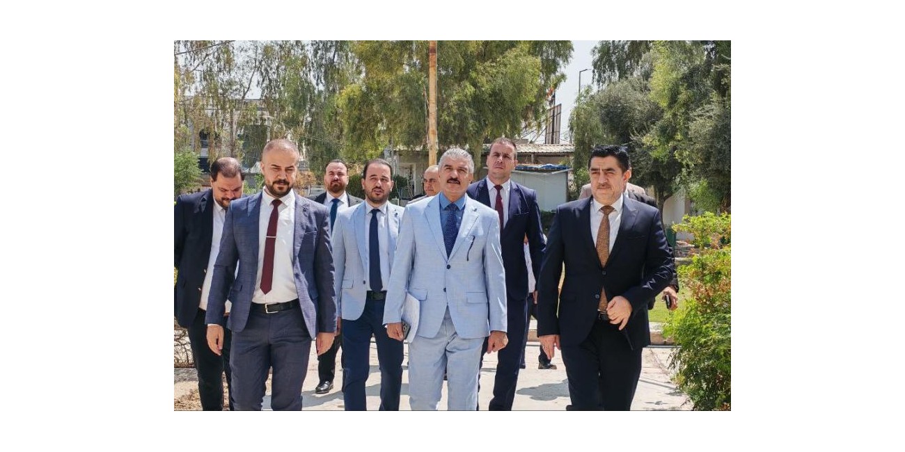 عميد كلية الإعلام  يستقبل ...