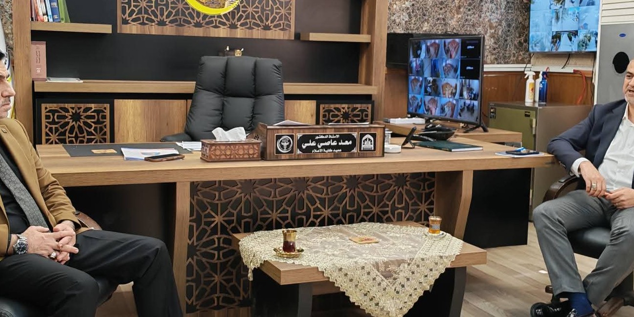 عميد كلية الإعلام يستقبل ...