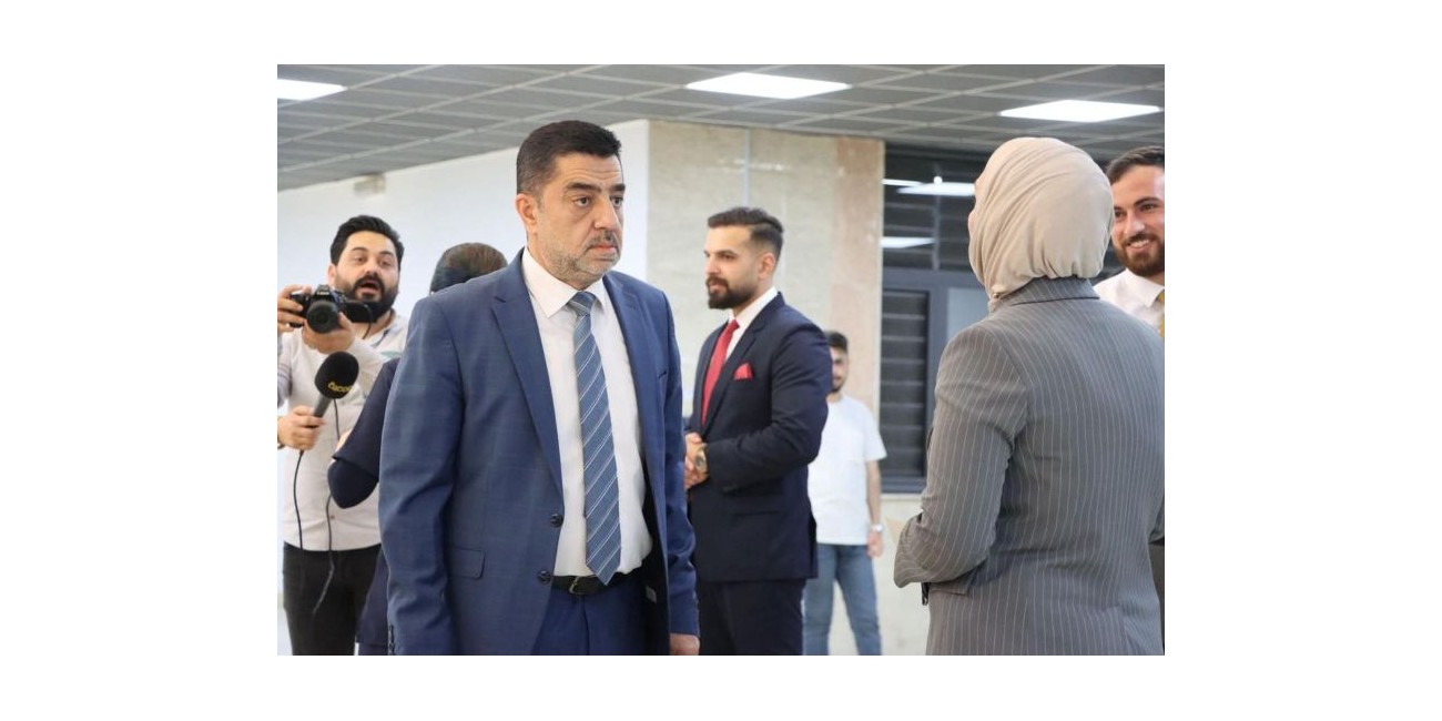 بمشاركة عميد كلية الإعلام ...