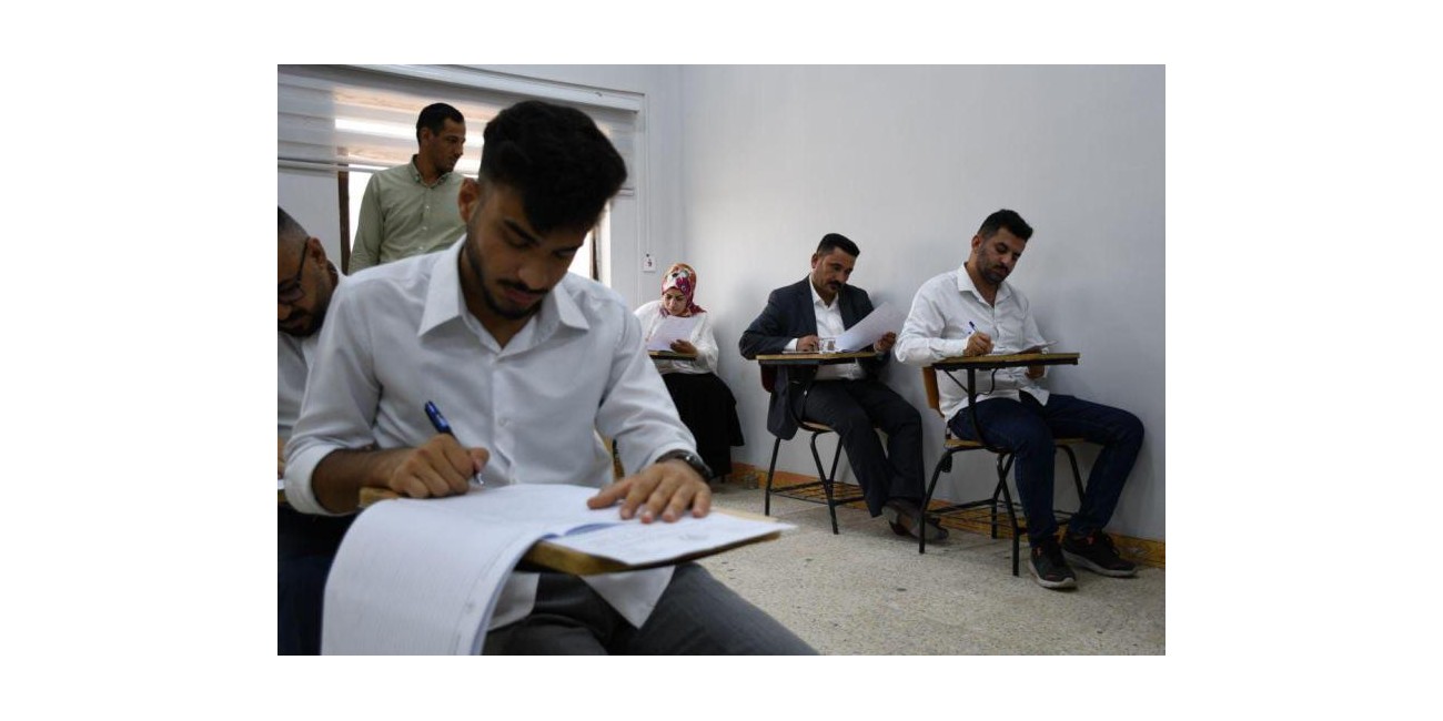 تواصل اداء الإمتحانات ...