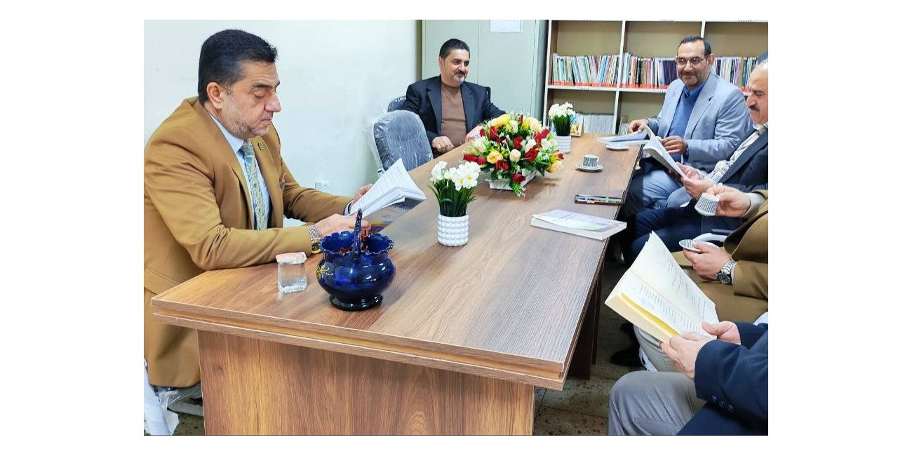 تواصل توافد طلبة كلية ...