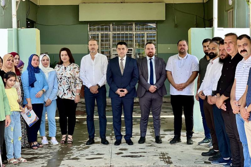 كلية الإعلام بجامعة كركوك تقيم وقفة تضامنية لإحياء ذكرى فاجعة الإبادة الجماعية للإيزيديين والمكونات الأخرى. 