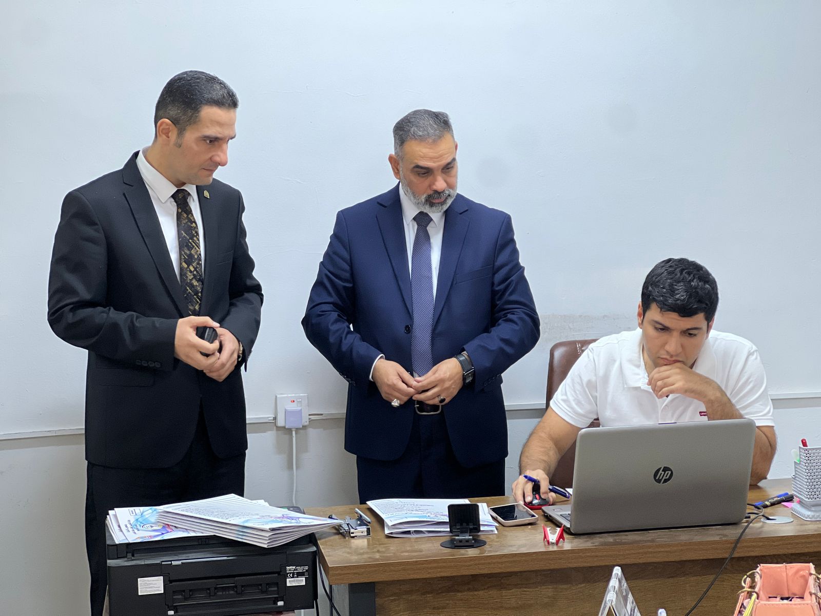 كلية الإعلام تستقبل لجنة مركزية لمتابعة نظام منصة التعليم العالي (SIS) و(Hrms)