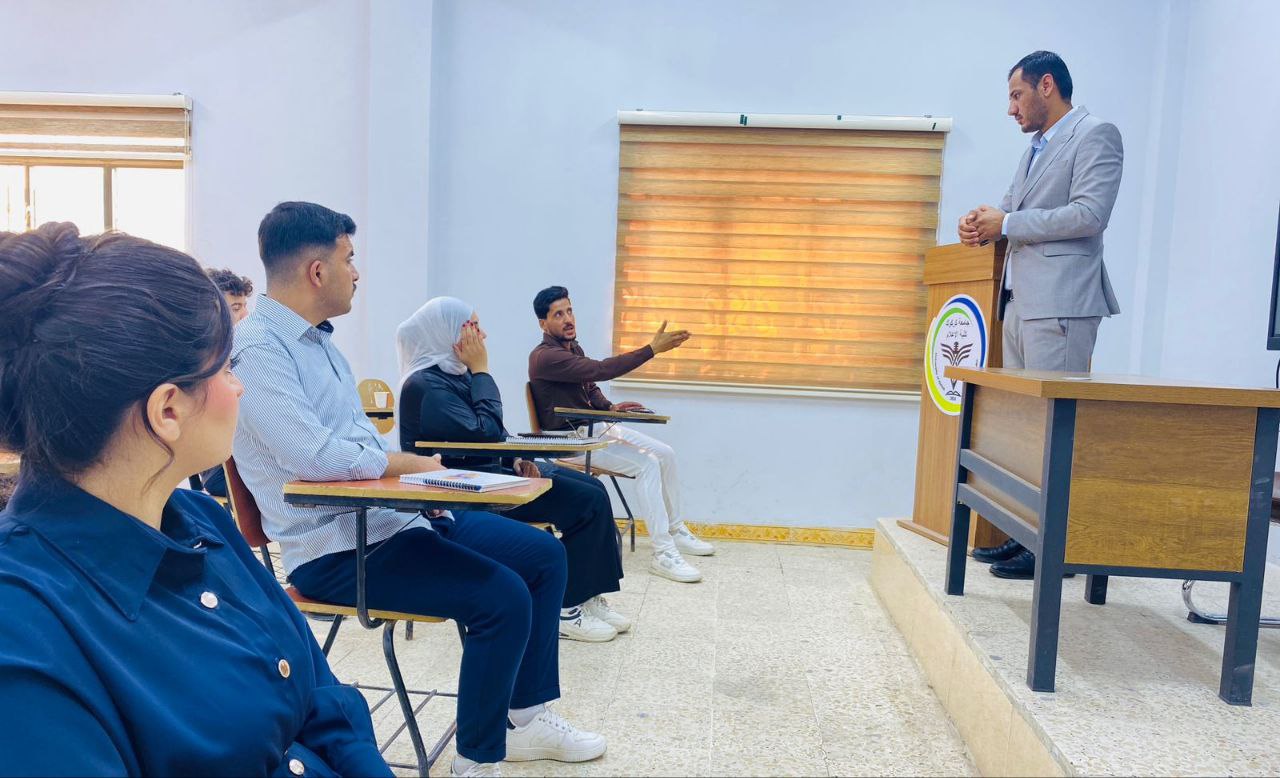 كلية الإعلام بجامعة كركوك تختتم دورتها التدريبية حول الخطاب المعتدل في مواجهة التطرف والإرهاب