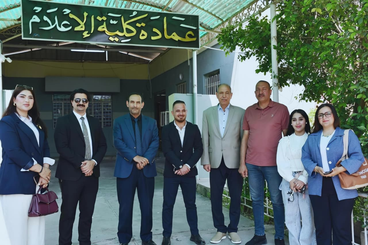 كلية الإعلام تستقبل وفداً من وزارة الشباب والرياضة