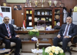 كلية التمريض تباشر بإجراء الامتحان التنافسي للدراسات العليا