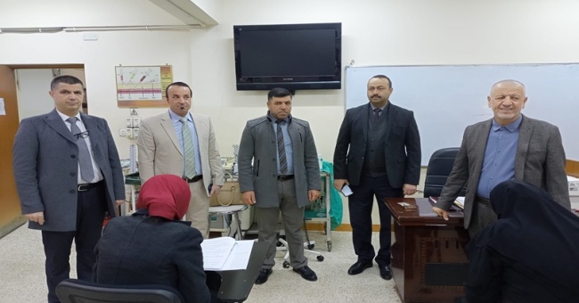 لجنة مركزية من جامعة كركوك تتفقد سير الامتحانات النهائية للكورس الأول في كلية التمريض