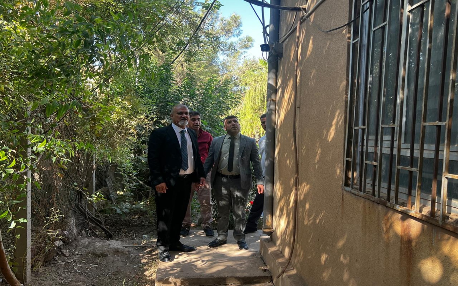 كلية التمريض تواصل أعمال الترميم والصبغ لتطوير بيئتها التعليمية