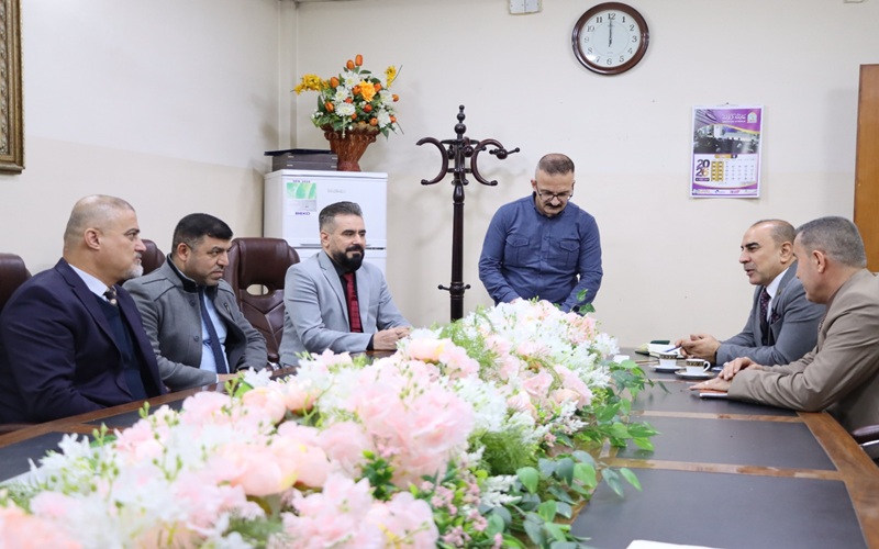 السيد عميد كلية التمريض يستقبل اللجنة المركزية لتقييم عمل أمناء مجالس الكليات