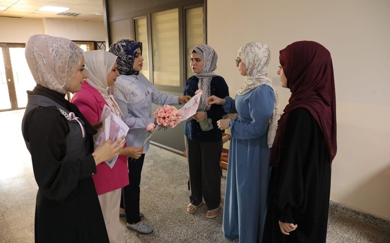 كلية الصيدلة تنظم حملة ...