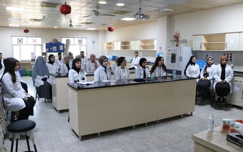 كلية الصيدلة تنظم ندوة ...