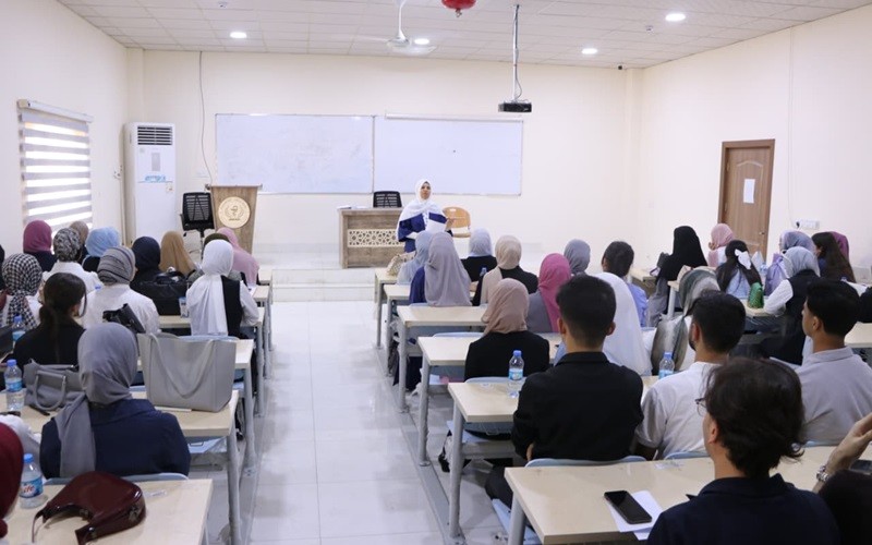 كلية الصيدلة تنظم ندوة ...