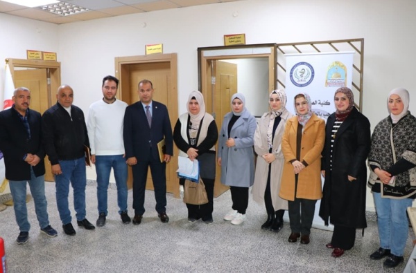 كلية الصيدلة تستقبل لجان تقييم أداء أعمال الشعب والوحدات (2)