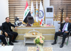 مساعد رئيس جامعة كركوك للشؤون الإدارية يزور كلية الصيدلة لمتابعة متطلبات الاعتماد البرامجي