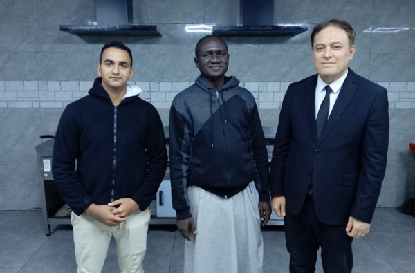 السيد عميد كلية الصيدلة يقوم بزيارة تفقدية للأقسام الداخلية للطلاب