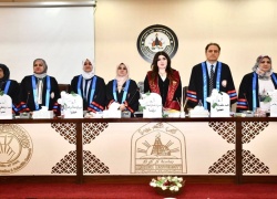 عميد كلية الصيدلة يشارك كعضو في لجنة مناقشة أطروحة دكتوراه في كلية العلوم / جامعة كركوك