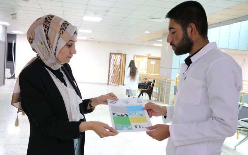 كلية الصيدلة تنظم حملة توعوية حول (العنف الأسري وتداعياته على المجتمع)