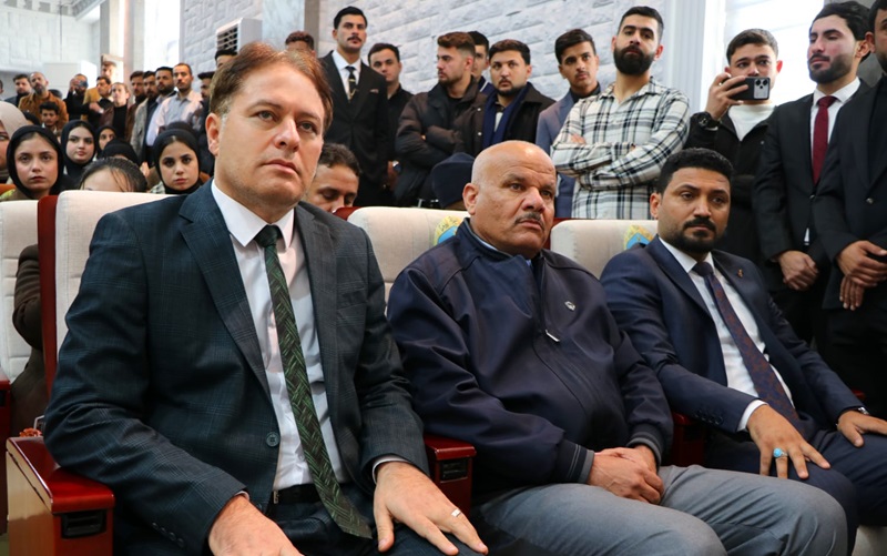 عميد كلية الصيدلة يشارك في ندوة علمية بعنوان (النباتات الطبية في النصوص المسمارية ـ قراءة الإرث المكتوب في حضارة وادي الرافدين)