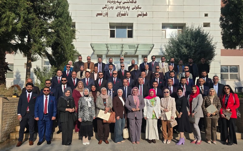 مشاركة تدريسيات من كلية الصيدلة في دورة تحت شعار دور الصحة والتعليم في بناء مجتمعات مستدامه في جامعة كويه/ اربيل