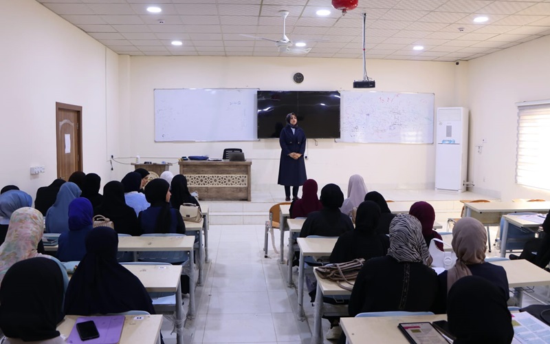 كلية الصيدلة تنظم ندوة بعنوان (مهارات إدارة الوقت)