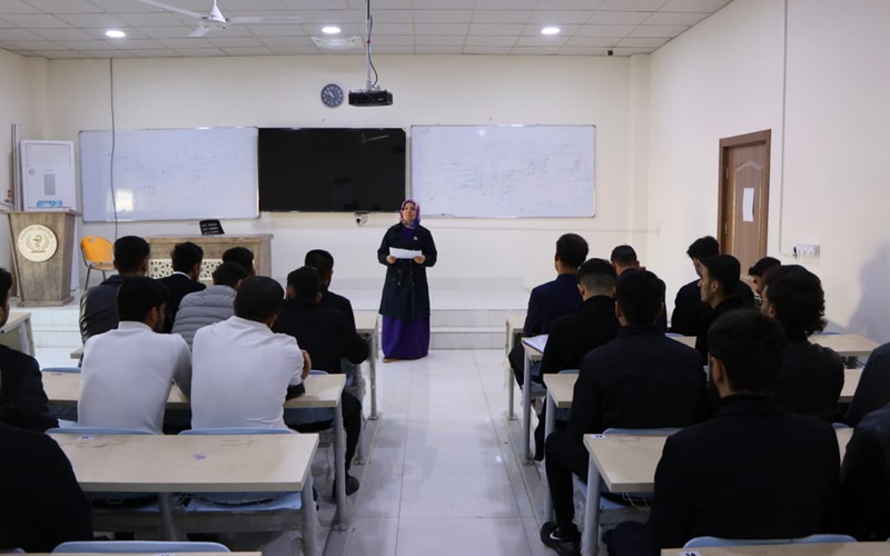 كلية الصيدلة تنظم ندوة بعنوان (حقوق وواجبات الطالب الجامعي)