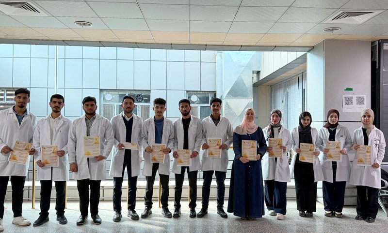 كلية الصيدلة تنظم حملة توعوية حول (مشروعي مستقبلي)