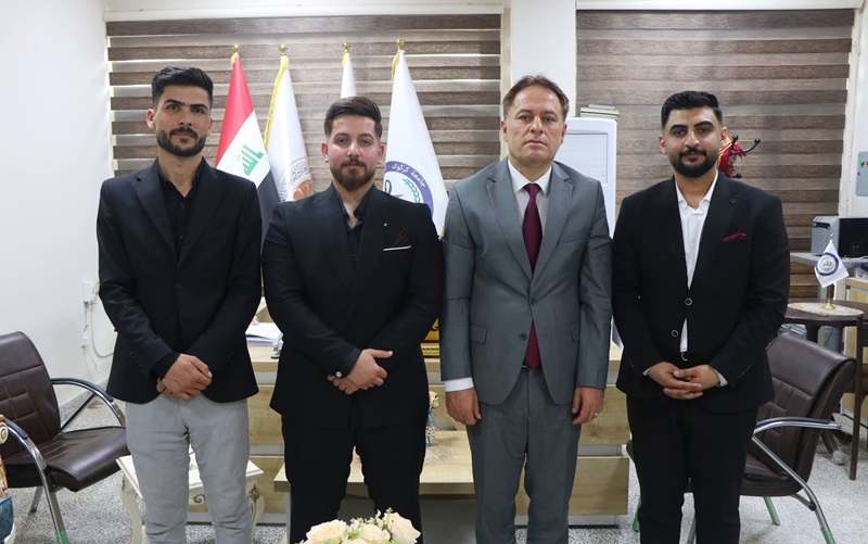 كلية الصيدلة تختتم مناقشات مشاريع بحوث التخرج لطلبة المرحلة الخامسة