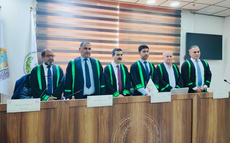 تدريسي في كلية الصيدلة يشارك عضواً مشرفاً في لجنة مناقشة رسالة طالب ماجستير في كلية الزراعة / جامعة كركوك