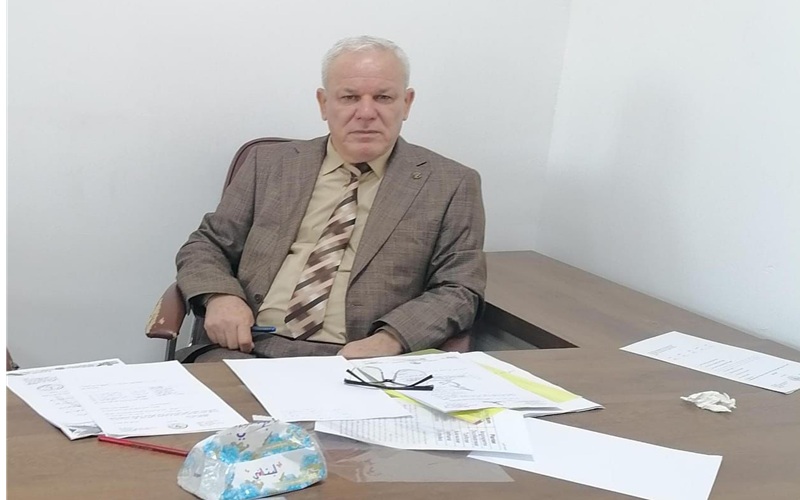 تدريسي من كلية التربية للعلوم الصرفة يتراس لجنة مناقشة دكتوراه في جامعة السليمانية 