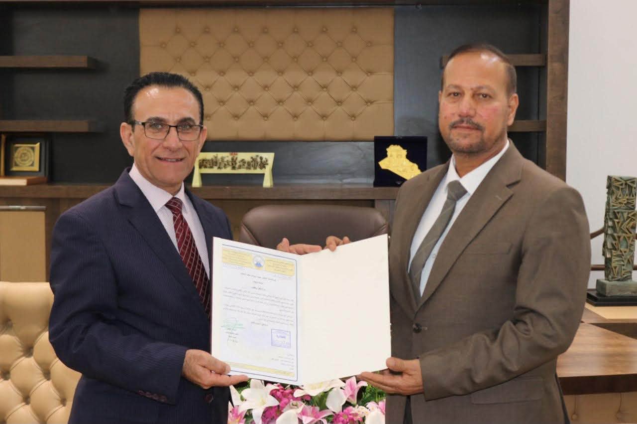مدير شعبة ضمان الجودة في كلية التربية للعلوم الصرفة يشارك في اللجنة الوزارية لتدقيق ملفات الاعتماد البرامجي