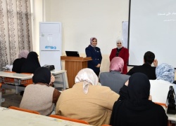 كلية العلوم تنظم ورشة عمل حول 