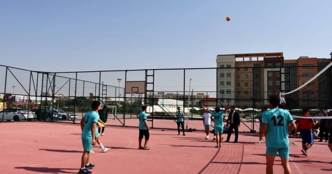 منتخب كلية العلوم يتأهل إلى ربع نهائي بطولة جامعة كركوك لكرة الطائرة