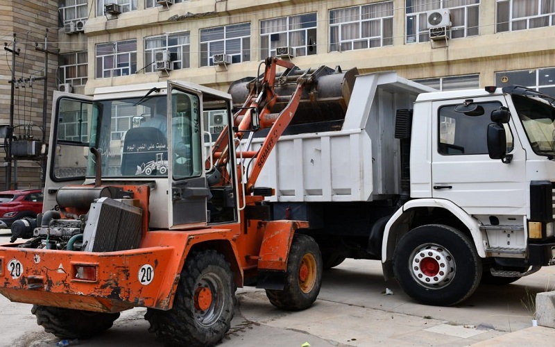 تجنباً لمسببات الحرائق والمحافظة على نظافة الكلية والمنظر الحضاري لها