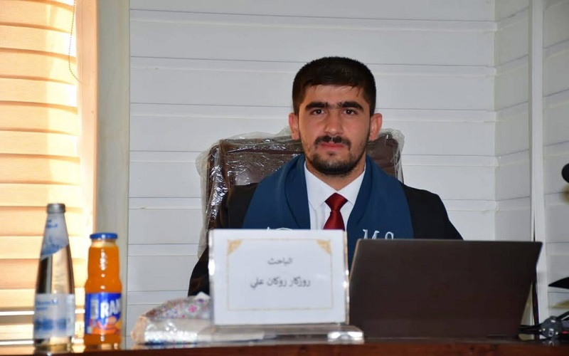 مناقشة رسالة ماجستير في جامعة كركوك تبحث تحضير وتشخيص مركبات حلقية غير متجانسة وتقييم فعاليتها الحيوية