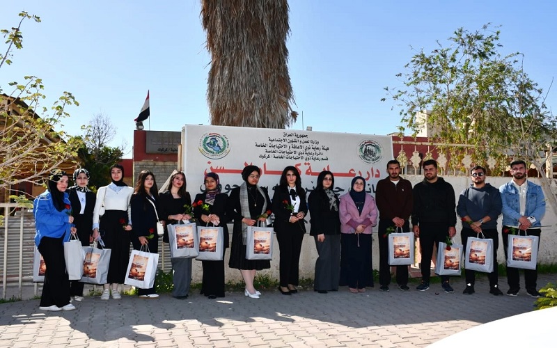 كلية العلوم تعزز قيم التكافل الاجتماعي بزيارة إنسانية لدار المسنين