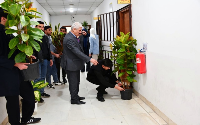 تجسيداً لروح التعاون والمسؤولية البيئية، نظّم قسم الكيمياء مبادرة تطوعية شارك فيها السيد رئيس القسم ونخبة من التدريسيين والطلبة.